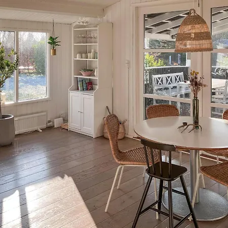 3 Bedroom In Melby