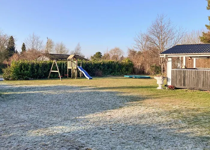 3 Bedroom In Hébergement de vacances Melby